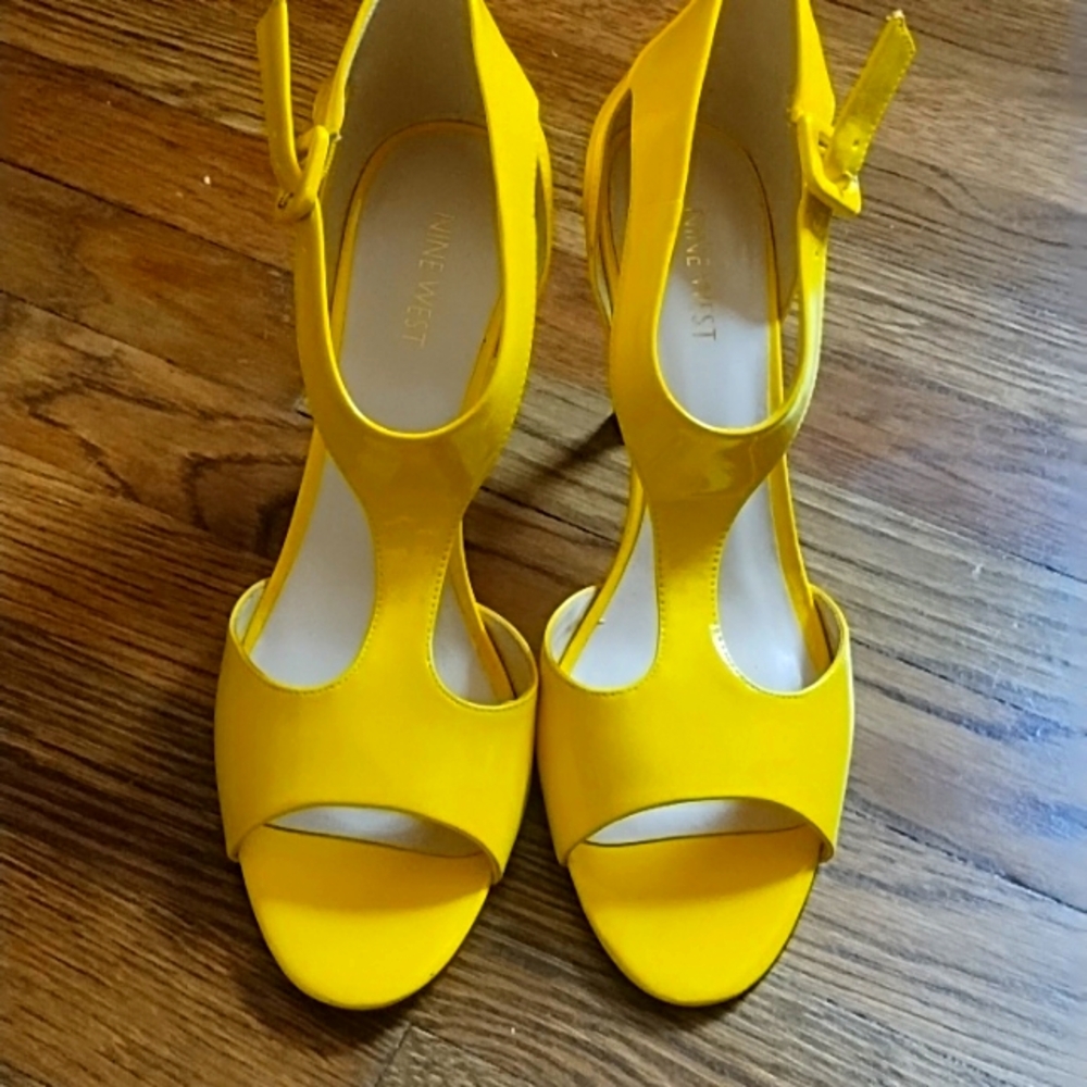 Nine West Yellow Strappy Heels